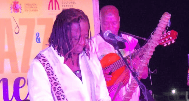 festival-jazz-co-2024-un-regal-avec-le-virtuose-prince-diabate-et-sa-kora